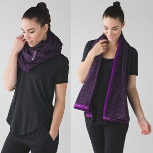 Lululemon Dark Purple Static Print Fleece Lined Vinayasa Infinity Scarf